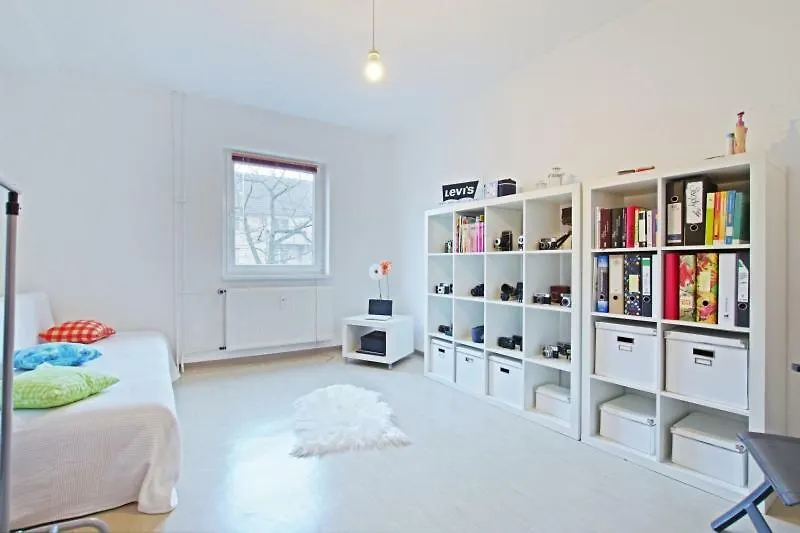 5191 Private Rooms Wolp Hanóver 0*,  Alemania